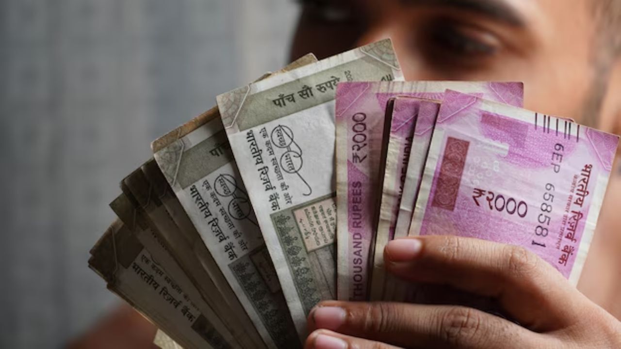 3.5 करोड़ की सैलरी पर 9.6 करोड़ का बंगला, IAS संजीव हंस ईडी की जांच के घेरे में