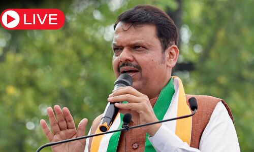 Aaj ki Taaza Khabar Live News Update: महाराष्ट्र में महायुति की सीट शेयरिंग पर फंसा पेंच जल्द खुलेगा? फडणवीस बोले - ‘अलायंस तय है, कोई रुकावट नहीं’