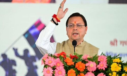 Aaj ki Taaza Khabar: उत्तराखंड में कर्मचारियों को बड़ी राहत, CM धामी ने DA बढ़ोतरी को दी मंजूरी- पढ़ें 2 दिसंबर की बड़ी खबरें