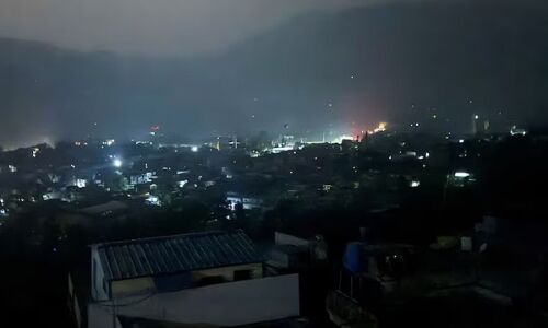 Operation Sindoor Updates: एक्शन में भारत की नेवी, भारतीय नौसेना ने तबाह किया कराची पोर्ट; पाकिस्तान पर भारत का चौतरफा हमला