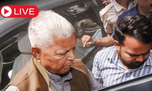 Aaj ki Taaza Khabar Live News Update: लैंड फॉर जॉब केस: लालू परिवार की बढ़ी मुश्किलें, आज आरोप तय करने पर आ सकता है बड़ा फैसला