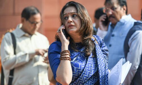 Aaj ki Taaza Khabar: जज राम मनोहर नारायाण मिश्रा को लेकर प्रियंका चतुर्वेदी ने CJI को लिखी चिट्ठी, पढ़ें 21 मार्च की बड़ी खबरें