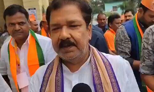 Aaj ki Taaza Khabar News Updates: बिहार बीजेपी अध्यक्ष ने तेजस्वी को बताया दोहरी मानसिकता का, कहा - सत्ता से बाहर होते ही याद आती है जनता, 24 May की बड़ी खबरें Aaj ki Taaza Khabar News Updates: बिहार बीजेपी अध्यक्ष ने तेजस्वी को बताया दोहरी मानसिकता का, कहा - सत्ता से बाहर होते ही याद आती है जनता, 24 May की बड़ी खबरें