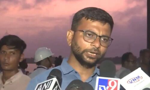 Aaj ki Taaza Khabar: वडोदरा पुलिस हादसे में मरने वालों की संख्या हुई 17, 5 घायल; 3 लापता- 10 जुलाई की बड़ी खबरें Aaj ki Taaza Khabar: वडोदरा पुलिस हादसे में मरने वालों की संख्या हुई 17, 5 घायल; 3 लापता- 10 जुलाई की बड़ी खबरें