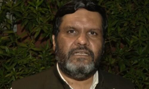 Aaj ki Taaza Khabar: कांग्रेस में हर कोई CM पद का दावेदार है... सिद्धारमैया-शिवकुमार विवाद पर गौरव बल्लभ ने कसा तंज- 28 नवंबर की बड़ी खबरें