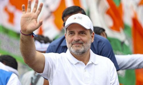 Aaj ki Taaza Khabar: कटिहार में राहुल गांधी का वार- वोट चोर गद्दी छोड़ के लगाए नारे- पढ़ें 23 अगस्त की बड़ी खबरें Aaj ki Taaza Khabar: कटिहार में राहुल गांधी का वार- वोट चोर गद्दी छोड़ के लगाए नारे- पढ़ें 23 अगस्त की बड़ी खबरें