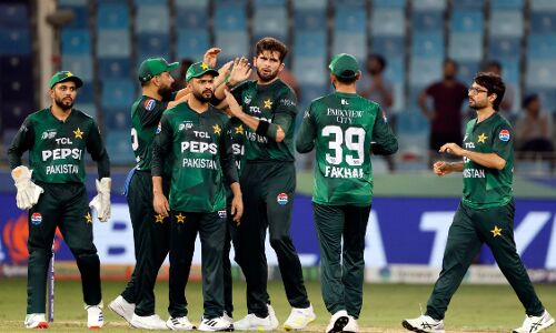 Aaj ki Taaza Khabar: बांग्लादेश को हराकर एशिया कप 2025 के फाइनल में पहुंची पाकिस्तान, अफरीदी-रऊफ को 3-3 विकेट- 25 सितंबर की बड़ी खबरें