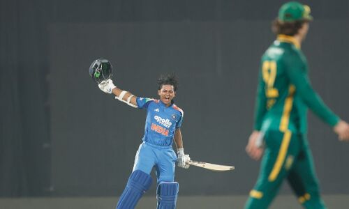 Aaj Ki Taaza Khabar: भारत ने दक्षिण अफ्रीका को 9 विकेट से हराकर 3 मैचों की ODI सीरीज 2-1 से जीत ली- पढ़ें 6 दिसंबर की बड़ी खबरें