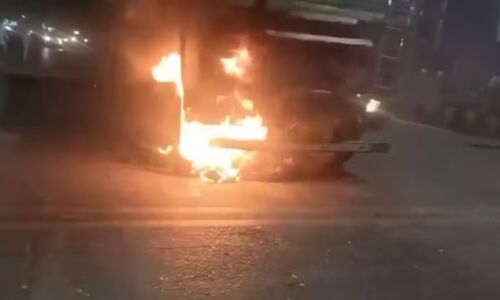 Aaj ki Taaza Khabar: इंदौर हादसे से दहशत! भागते-भागते गिरते लोग, ट्रक ने रौंदी जिंदगी कई घायल, दो की मौत- पढ़ें 15 सितंबर की बड़ी खबरें Aaj ki Taaza Khabar: इंदौर हादसे से दहशत! भागते-भागते गिरते लोग, ट्रक ने रौंदी जिंदगी कई घायल, दो की मौत- पढ़ें 15 सितंबर की बड़ी खबरें