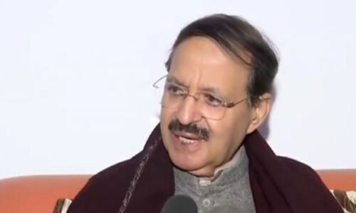 Aaj ki Taaza Khabar: अगर जानबूझकर किया तो माफी नहीं, शर्म आनी चाहिए.. हिजाब विवाद को लेकर नीतीश कुमार पर बरसे राशिद अल्वी- 18 दिसंबर की बड़ी खबरें Aaj ki Taaza Khabar: अगर जानबूझकर किया तो माफी नहीं, शर्म आनी चाहिए.. हिजाब विवाद को लेकर नीतीश कुमार पर बरसे राशिद अल्वी- 18 दिसंबर की बड़ी खबरें