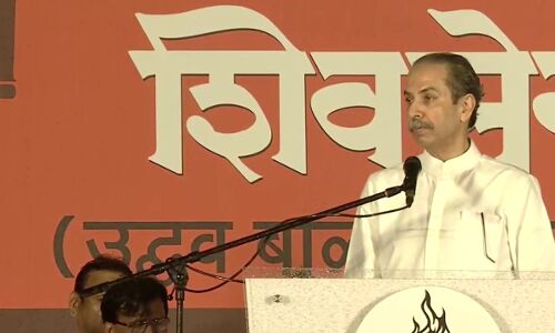 Aaj ki Taaza Khabar: BMC चुनाव से पहले BJP हिंदू-मुस्लिम में फूट डाल रही, दशहरा रैली में बोले उद्धव- पढ़ें 2 अक्टूबर की बड़ी खबरें