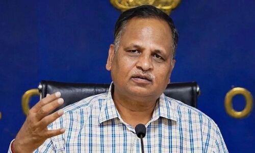 Aaj ki Taaza Khabar: मनी लॉन्ड्रिंग मामले में सत्येंद्र जैन पर चलेगा मुकदमा, पढ़ें 18 फरवरी की दिनभर की बड़ी खबरें