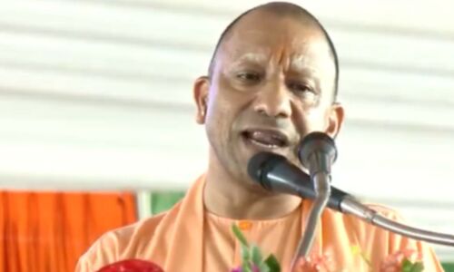 Aaj ki Taaza Khabar: PDA की पाठशाला में G से गधा पढ़ाया जाता है, गणेश नहीं... सपा पर जमकर बरसे सीएम योगी; 6 जुलाई की बड़ी खबरें