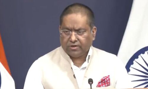 Aaj ki Taaza Khabar News Updates: भारत-पाकिस्तान के बीच बात सिर्फ दोतरफा होगी, किसी तीसरे पक्ष की ज़रूरत नहीं, 22 मई की बड़ी खबरें Aaj ki Taaza Khabar News Updates: भारत-पाकिस्तान के बीच बात सिर्फ दोतरफा होगी, किसी तीसरे पक्ष की ज़रूरत नहीं, 22 मई की बड़ी खबरें